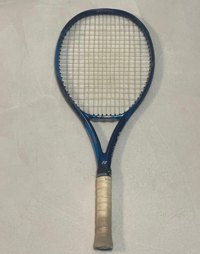 Yonex ezone 100l - ezone, grip